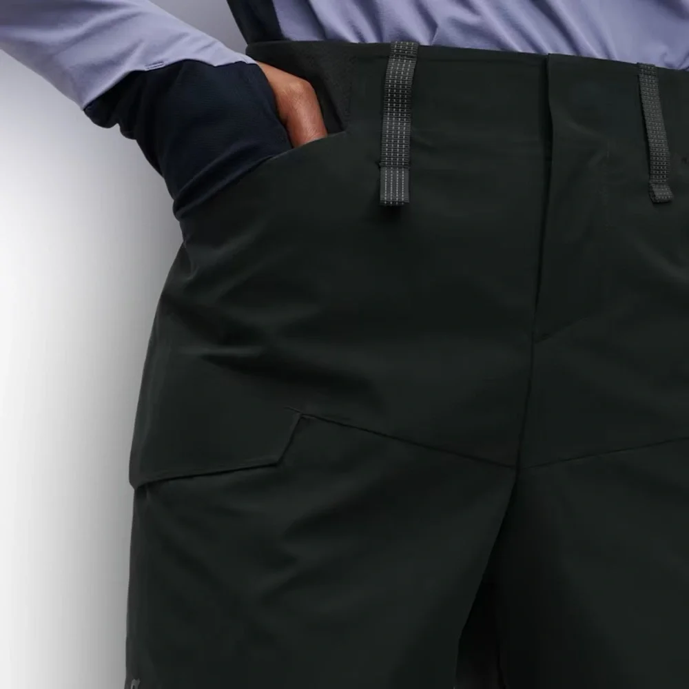 ♥️♥️♥️ ON RUNNING Explorer Black Shorts, size L - Picture 6 of 16